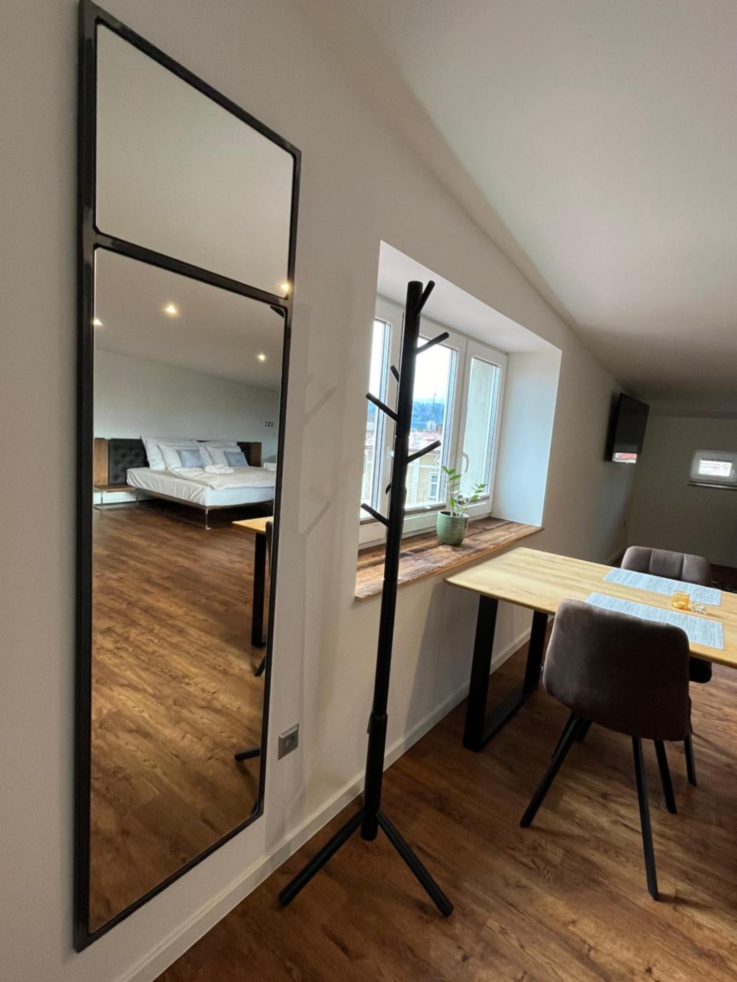 Apartmany Male Namesti, Broumov Buitenkant foto